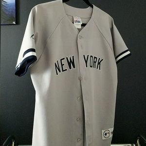 Yankees jersey